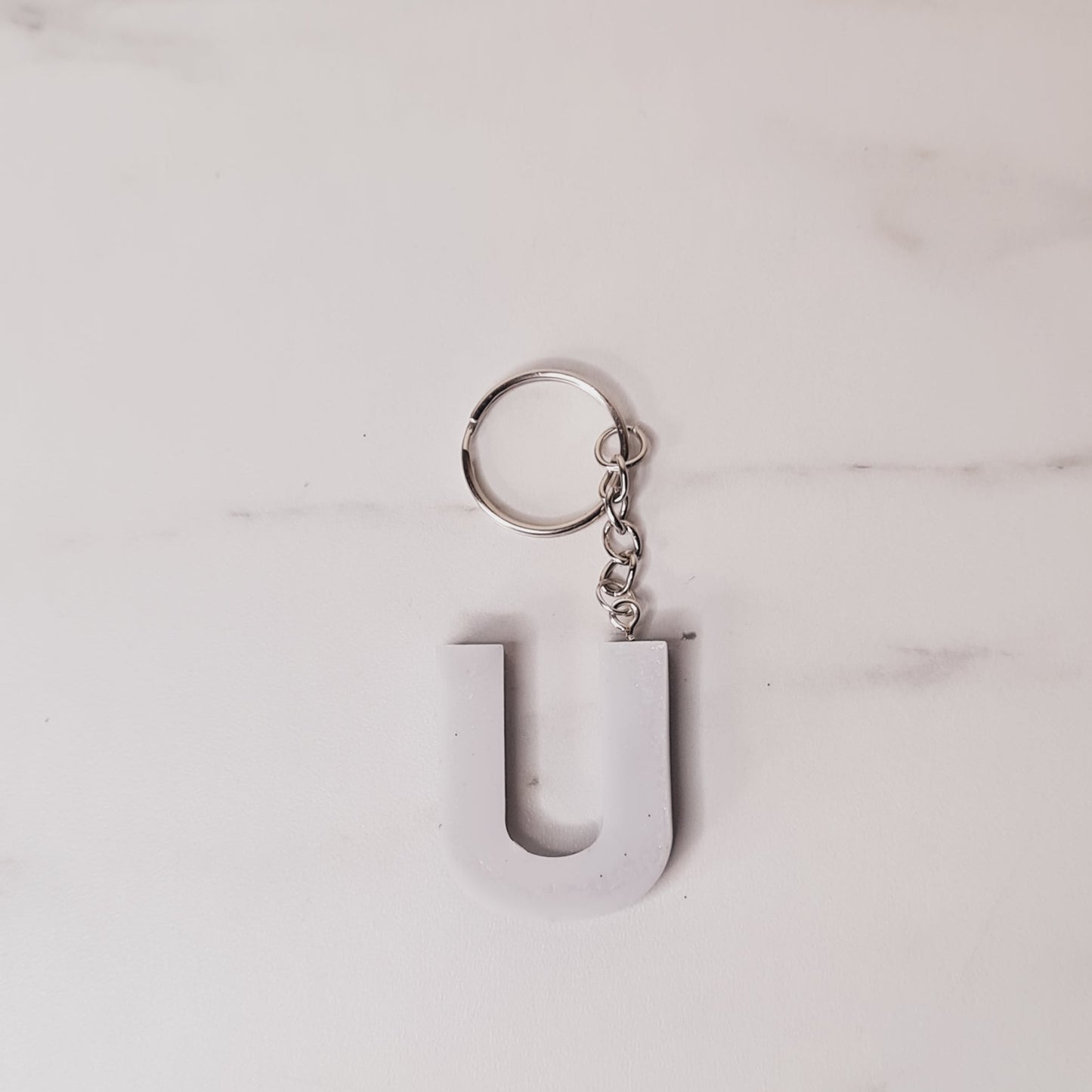 PORTE CLÉ LETTRE "U"