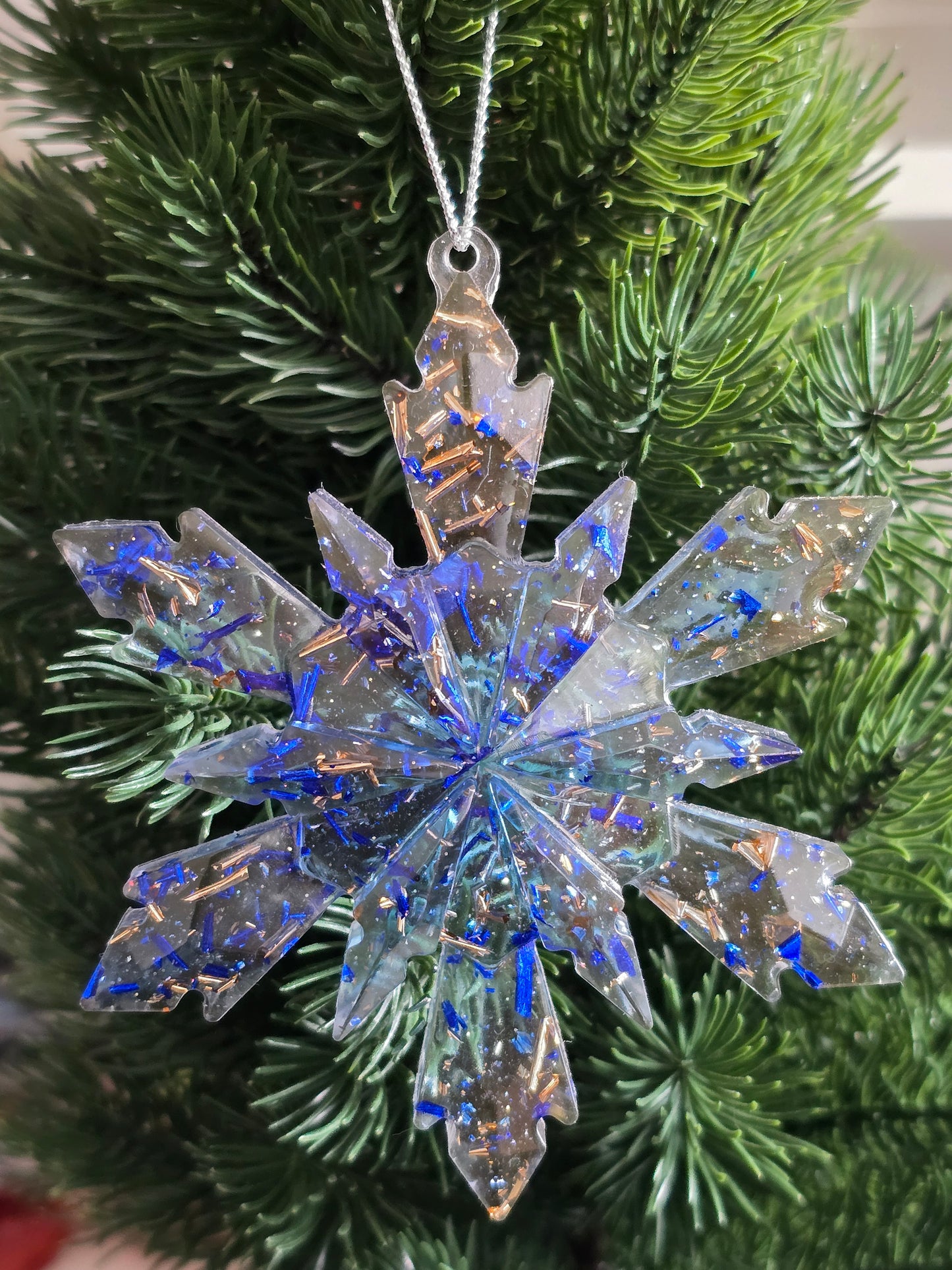 FLOCON DE SAPIN ( 2 achetés/ 1 boule Joyeux Noël offerte )